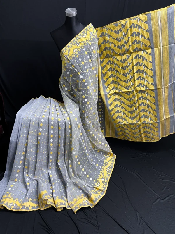 Cloud Gray Jamdani Saree: Handwoven 80 Count Half-Silk