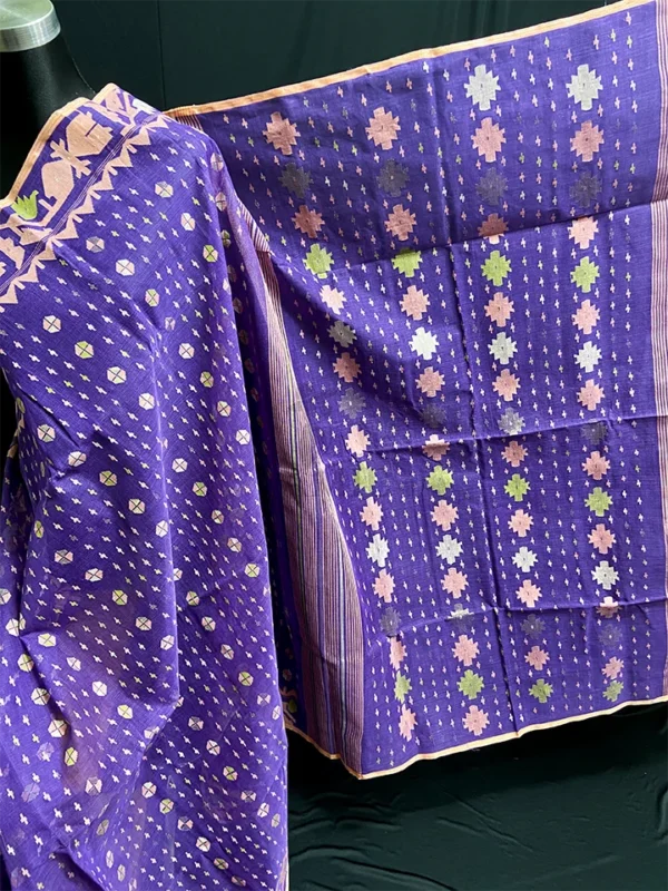 Violet Half-Silk Jamdani Saree: Handcrafted 80 Count