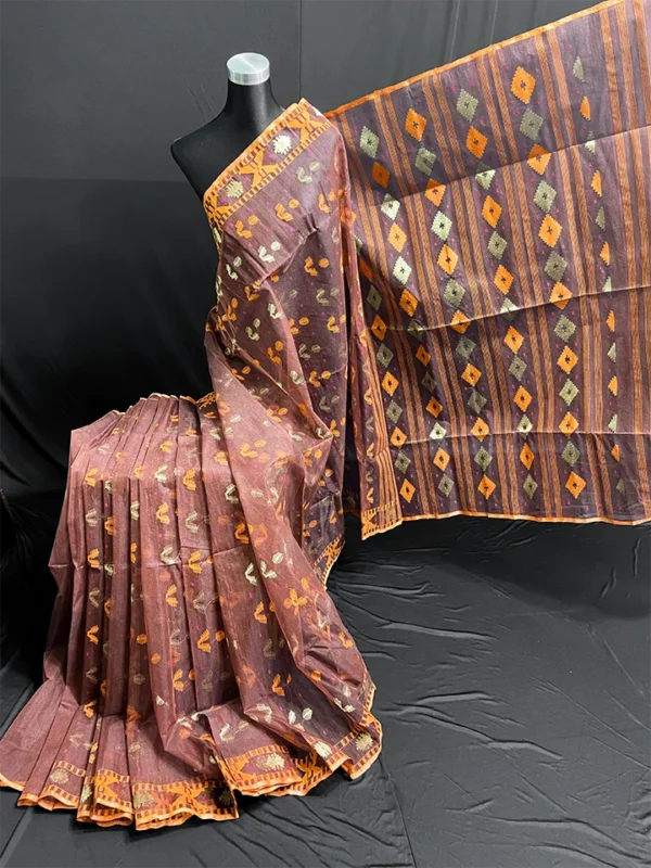 Cinnamon Brown Half-Silk Jamdani Saree: Handwoven 80 Count